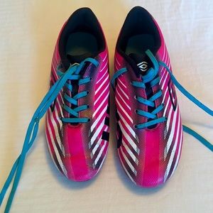 Umbro Kids Soccer Cleats